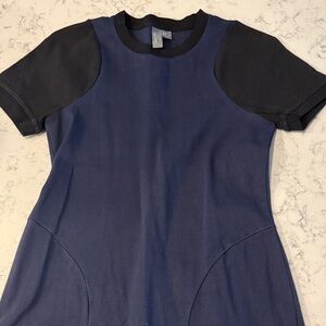 Navy and Black Short Sleeve Shift Dress by Sweaty Betty Size 8